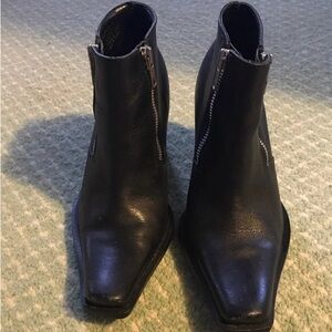 Steve Madden Black Leather Ankle Boots